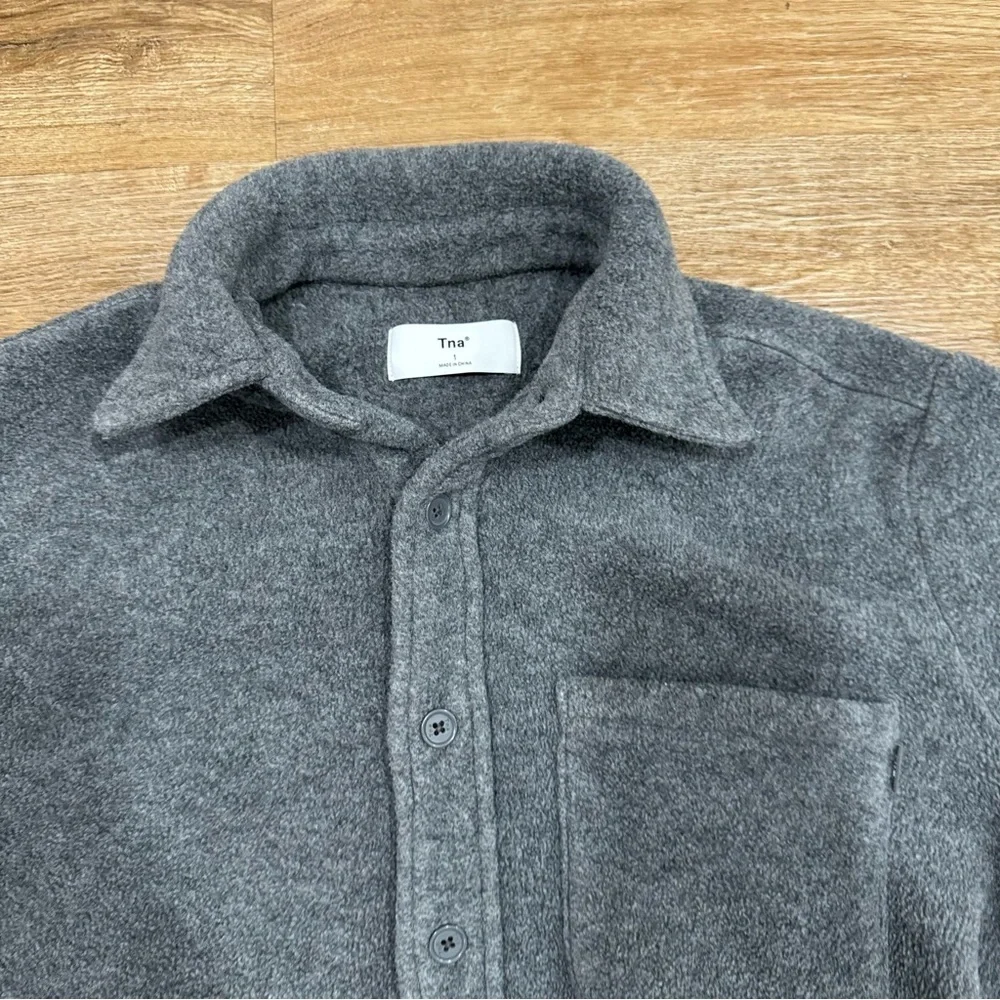 Aritzia TNA Fleece Polar Button Up Shirt - Picture 6 of 8